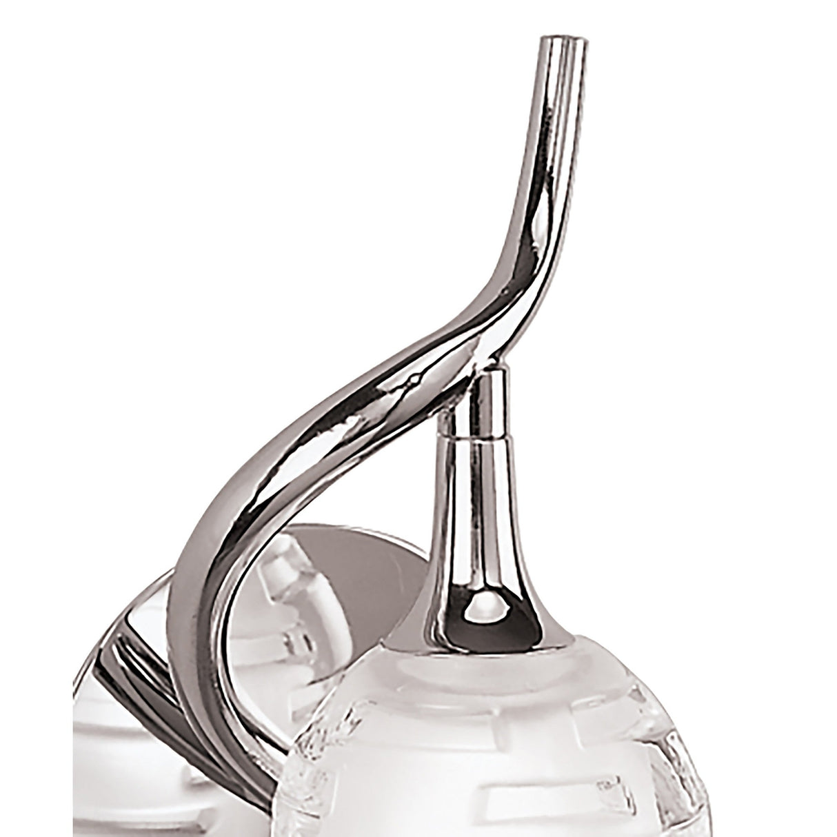 Dali 1 Light Wall Light With Switch - Polished Chrome