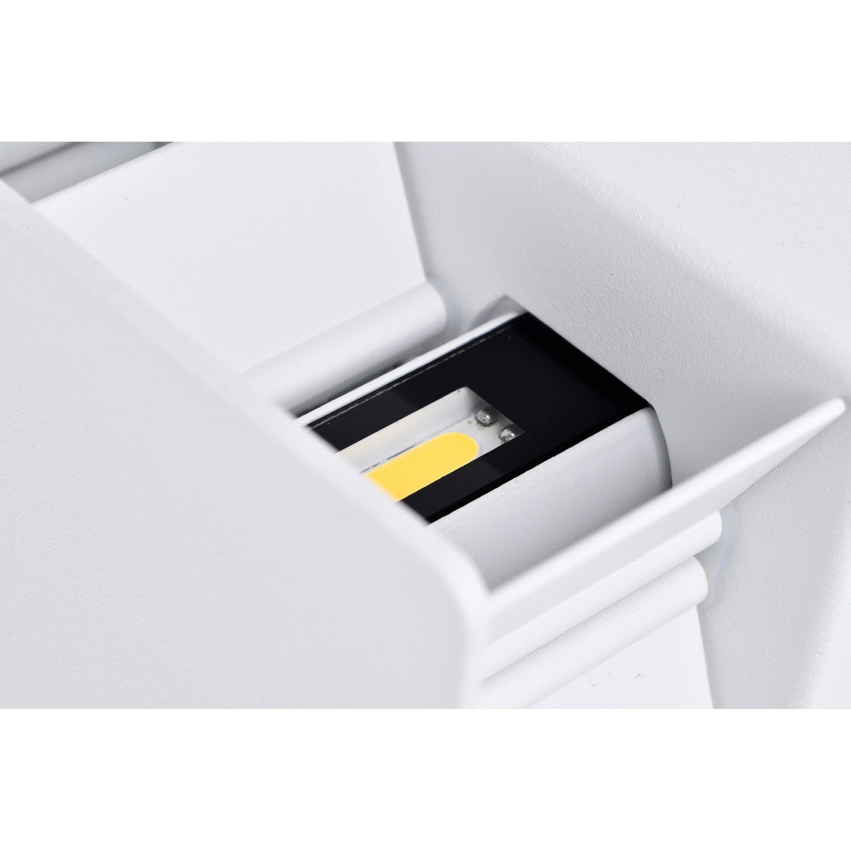 Davos Outdoor LED Wall Lamp 6W 4000K - White