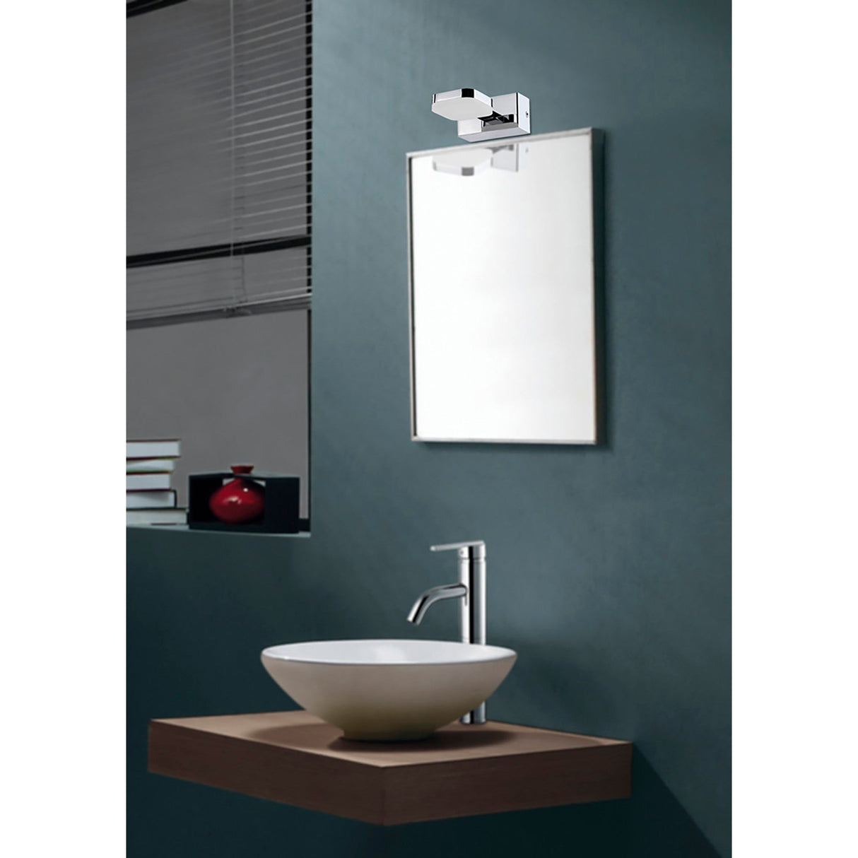 Gio LED Wall Light 5W 3000K - Polished Chrome