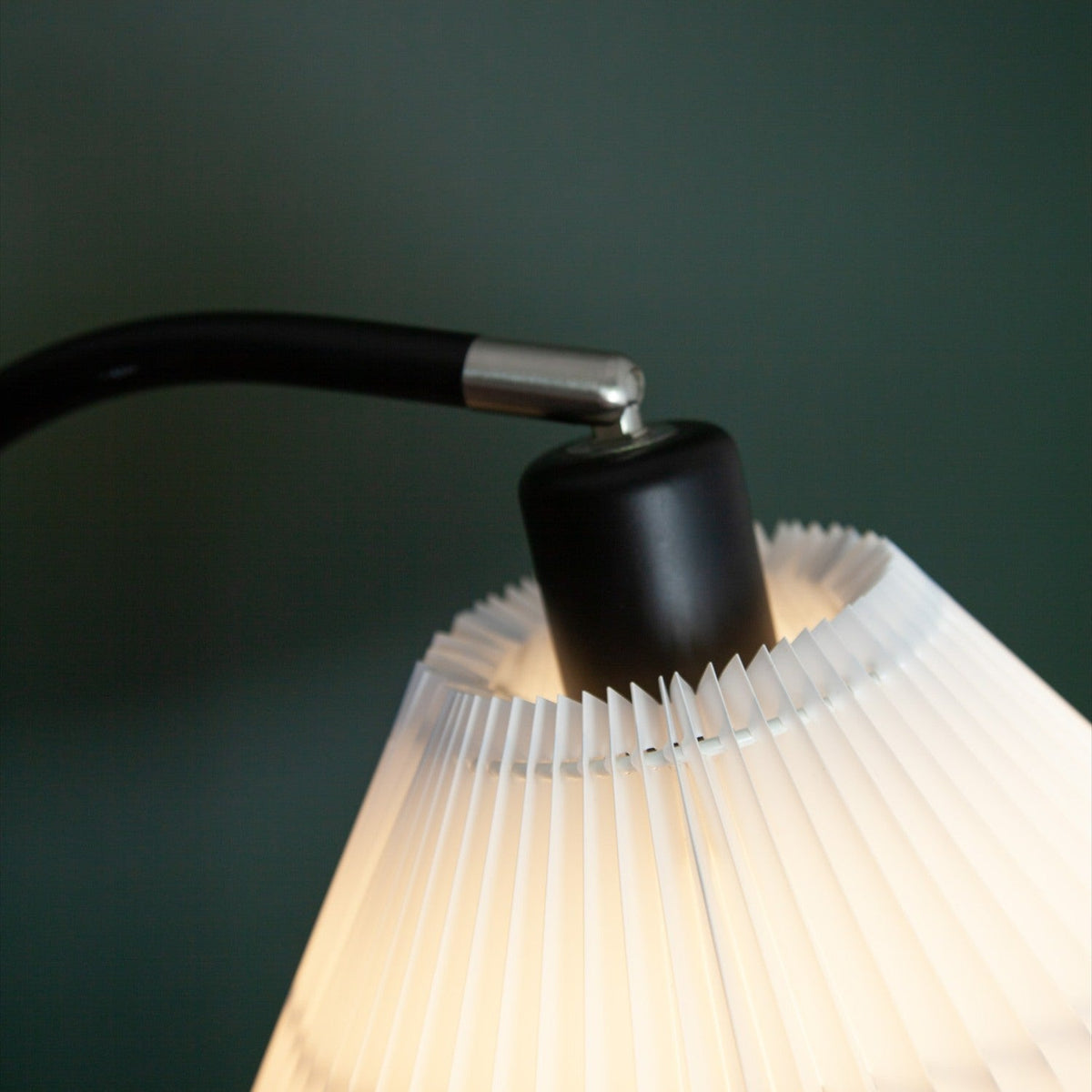 Medina Floor Lamp - White & Black