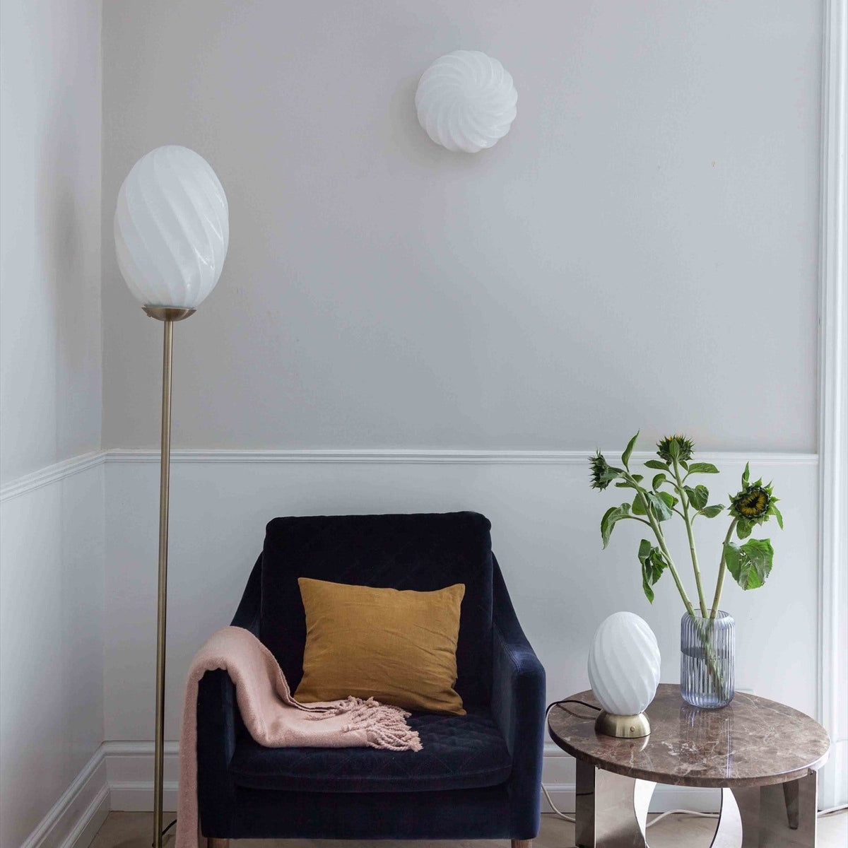 Twist Oval Floor Lamp - Antique Brass