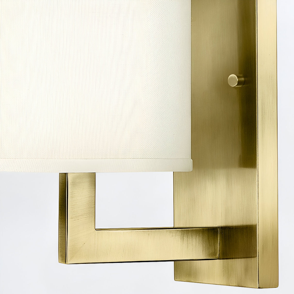 Hampton 1 Light Wall Light - Brass
