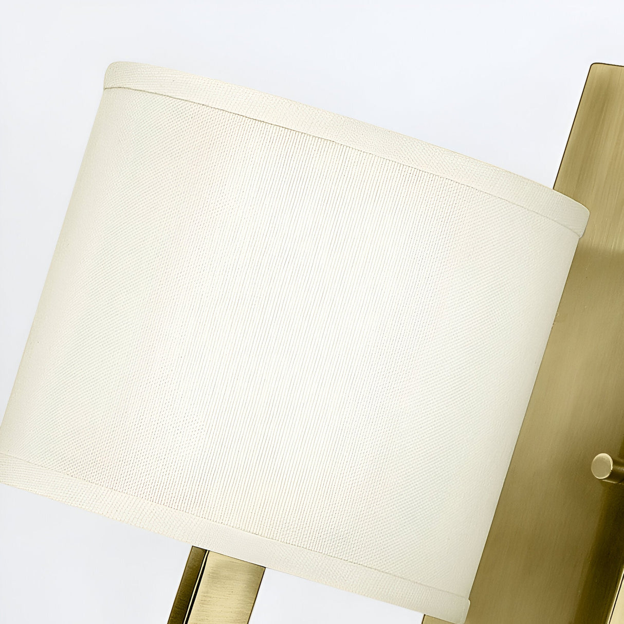 Hampton 1 Light Wall Light - Brass
