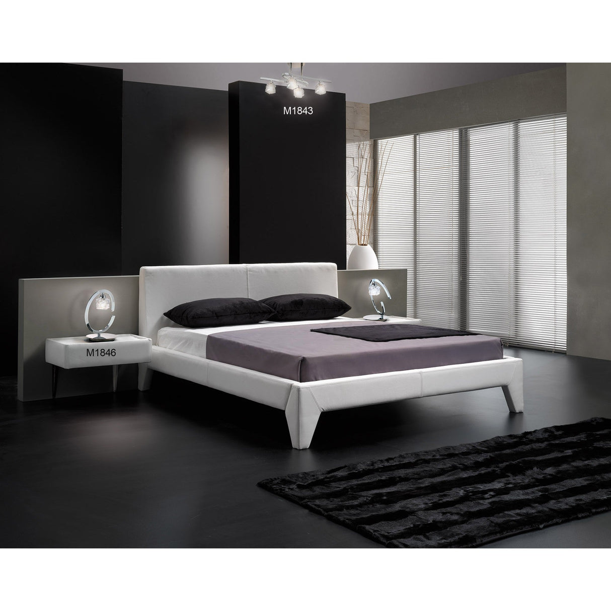 Ice 1 Light Table Lamp - Polished Chrome