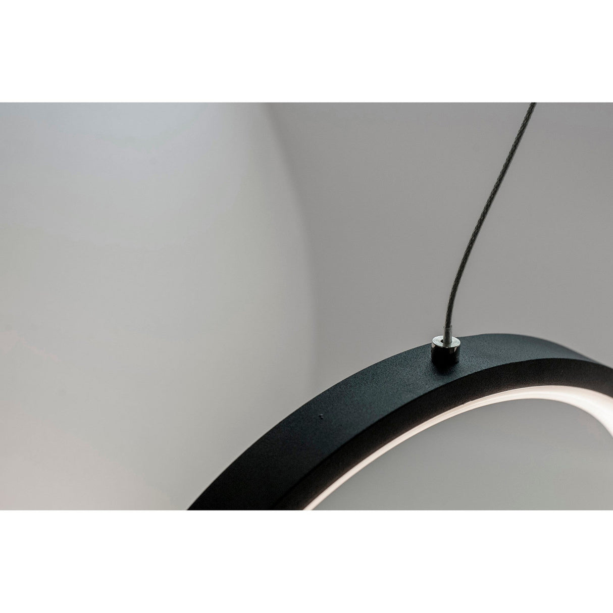 Kitesurf Centre Linear LED Linear Suspension Light - Black