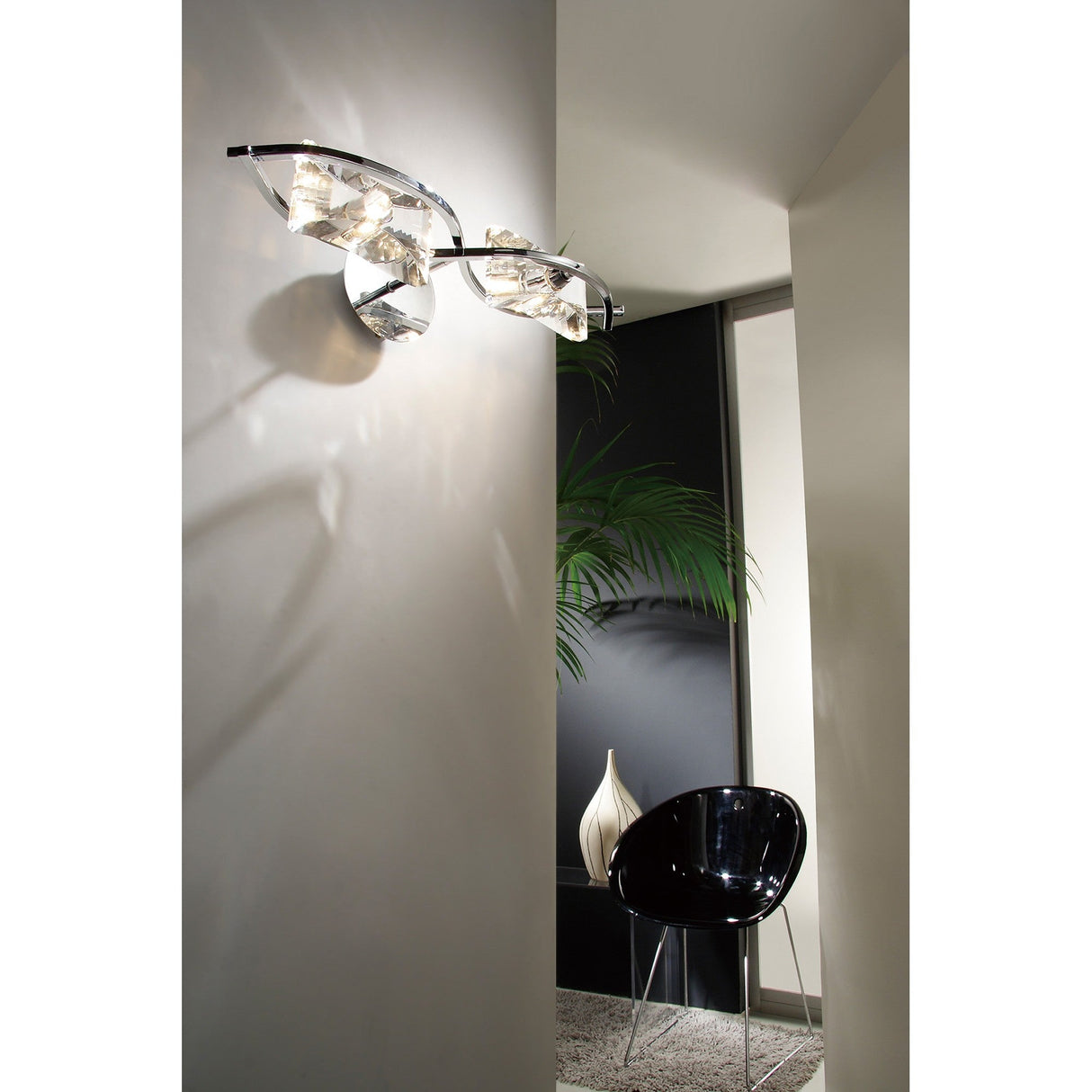 Kromo 2 Light Wall Light With Switch - Polished Chrome