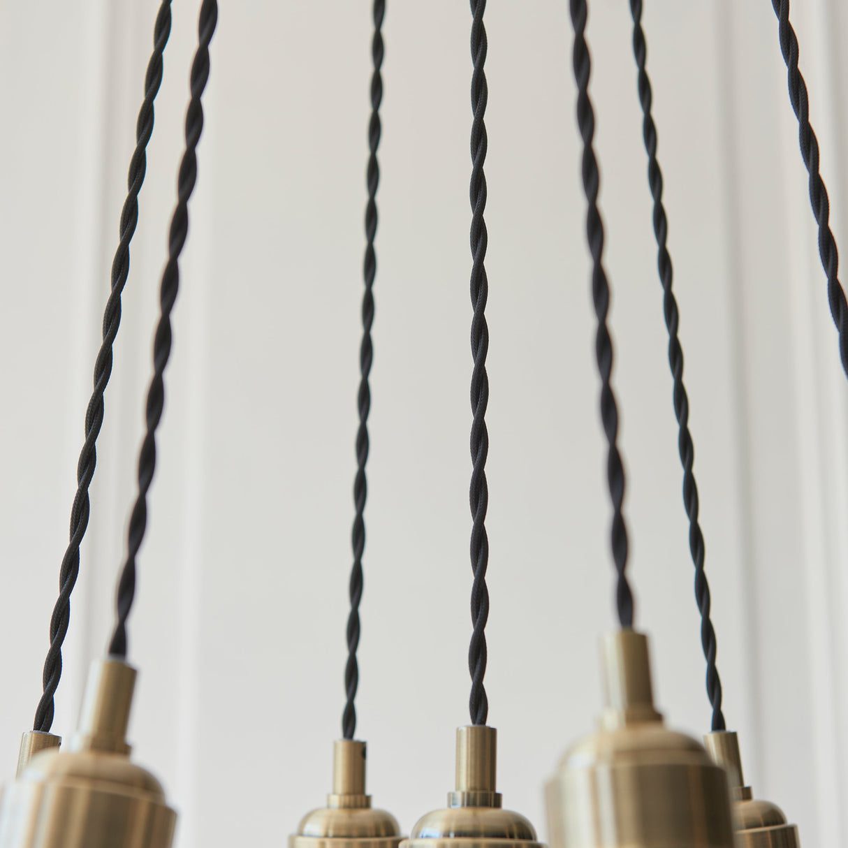 Fennhollow Ribbed Cluster 7 Light Pendant - Antique Brass Clear