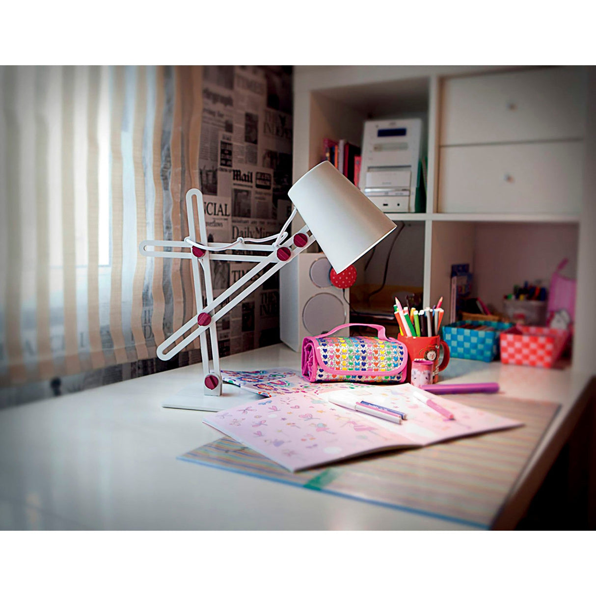 Looker 1 Light Table Lamp - Matt White/Purple