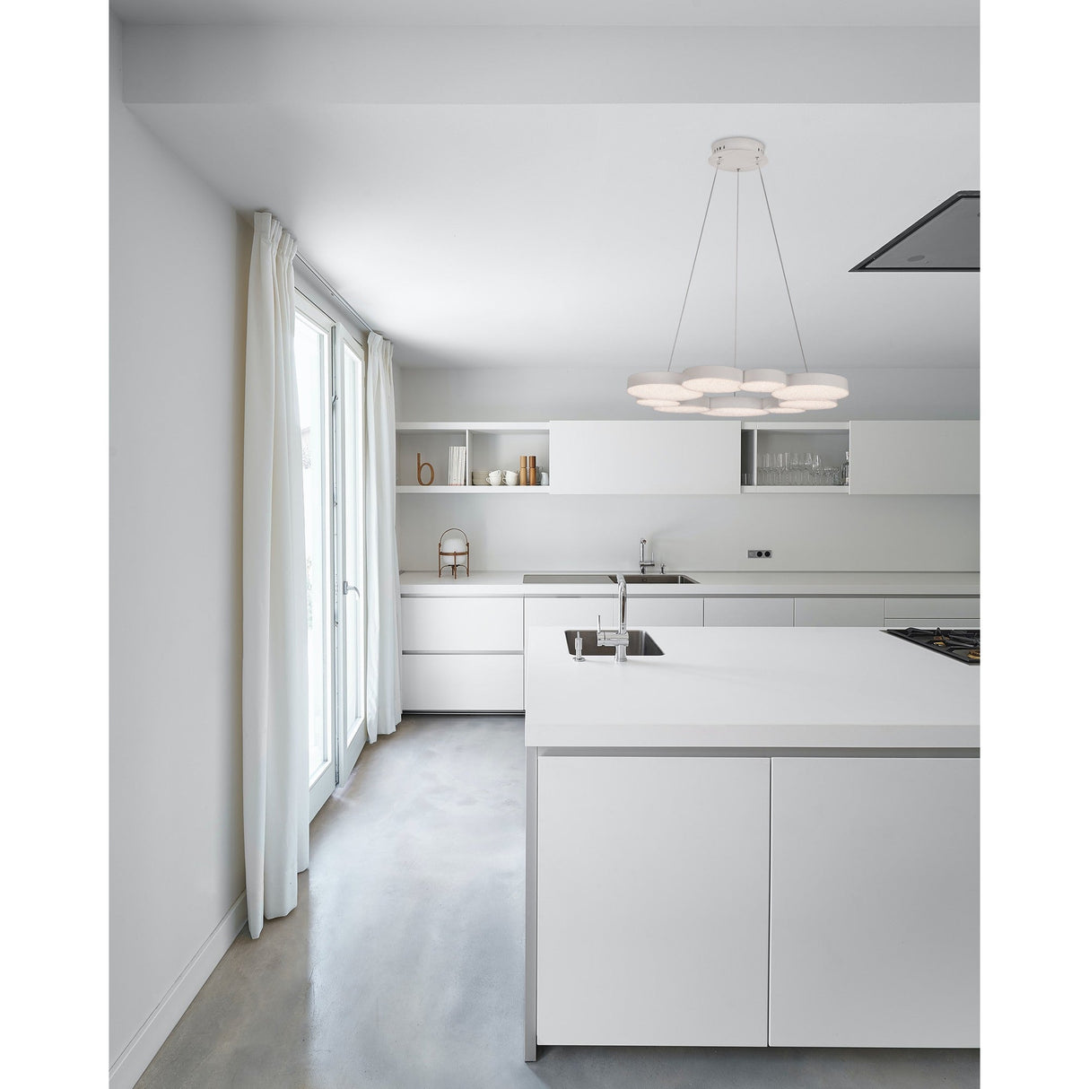 Lunas 79.5cm LED Suspension Light With RF Remote Control - White