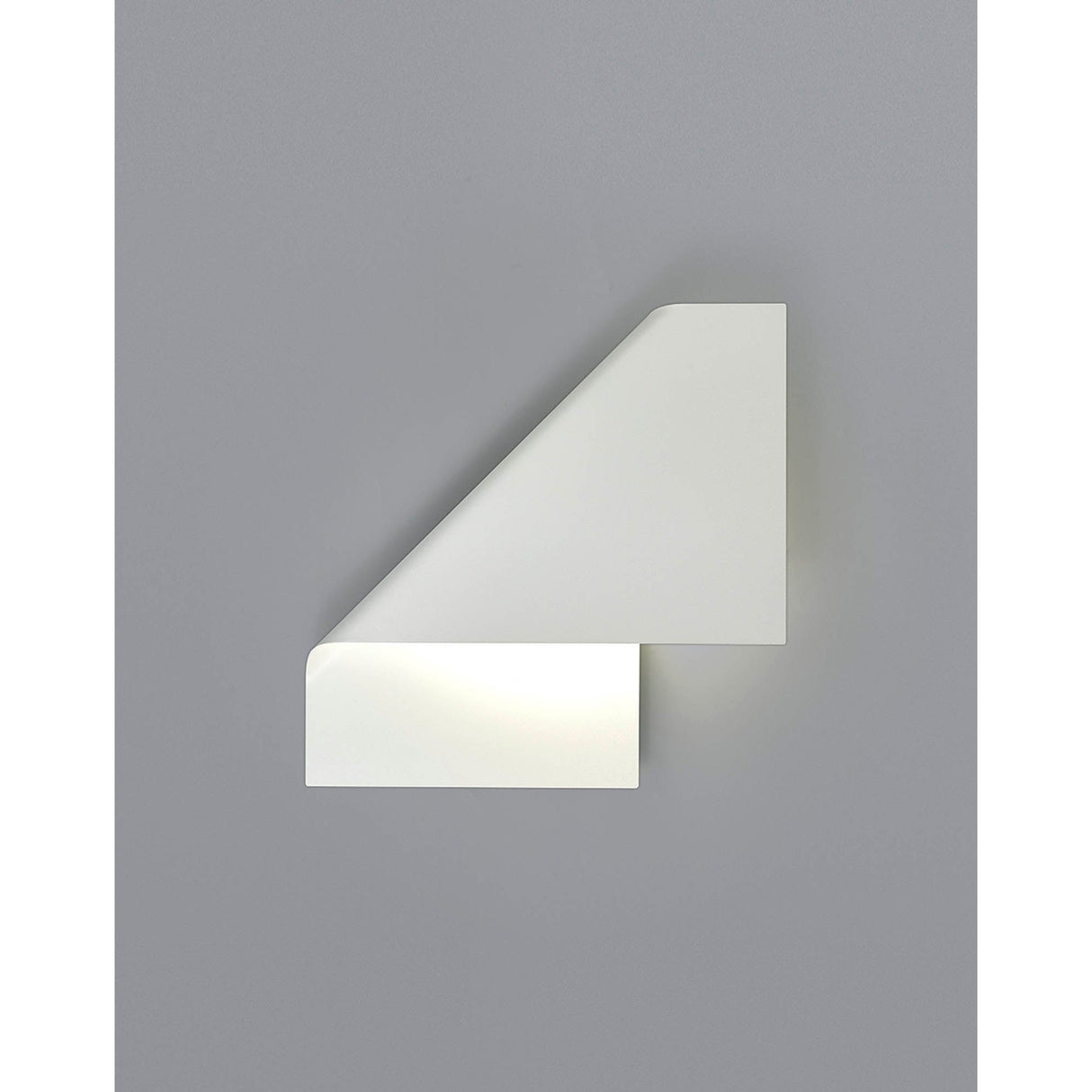 Luppi 1 Light Wall Light - White