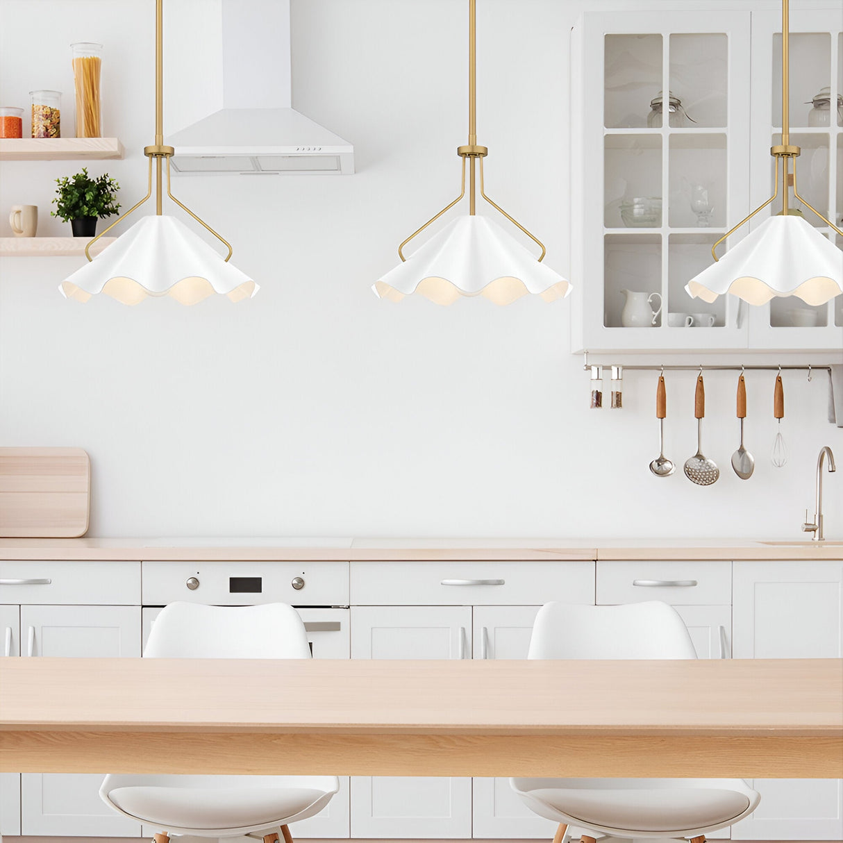 Mejia 1 Light Glass Pendant - White/Gold