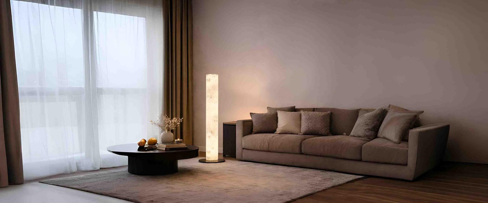 Modern Floor Lamps: How to Choose The Right One For Your Room Size And Lighting Needs