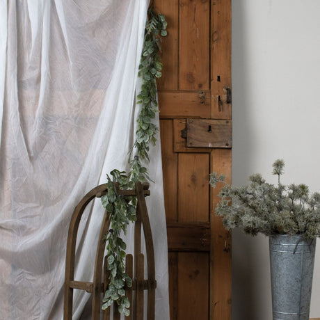 Wreaths & Garlands