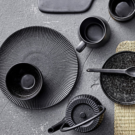 Neri Stoneware Plate - Black