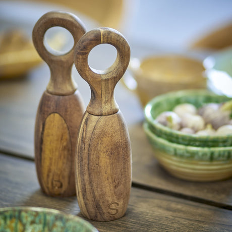 Martim Wooden Salt & Pepper Grinders Set of 2 - Brown