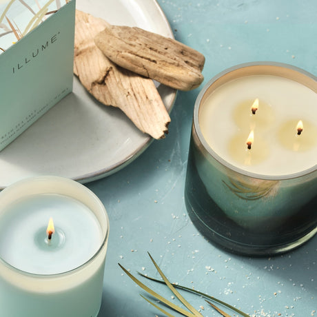 Fresh Sea Salt Glass Scented Candle 590g