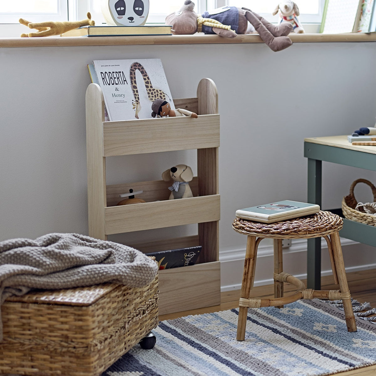 Moris Wooden Wall Shelf - Natural