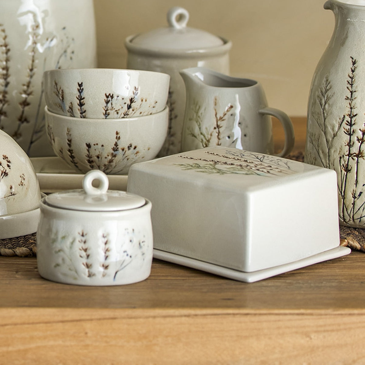 Bea Crackle Stoneware Butter Dish - Cream