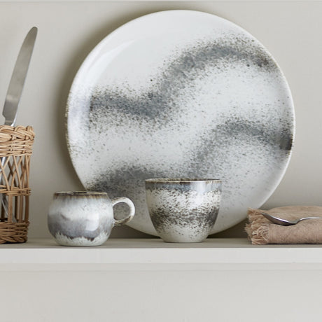 Paula Wavy Stoneware Dinner Plate - White