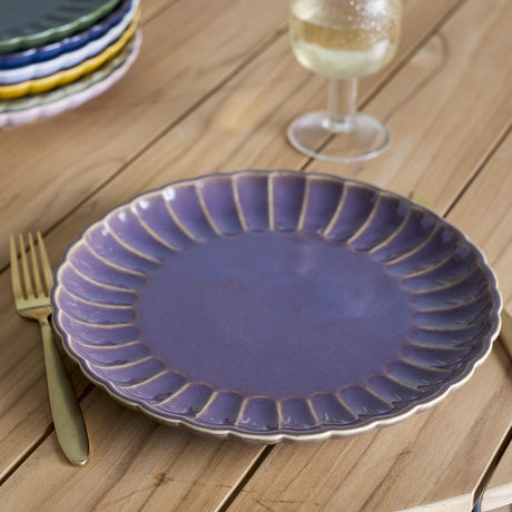 Latina Wavy Stoneware Dinner Plate - Purple