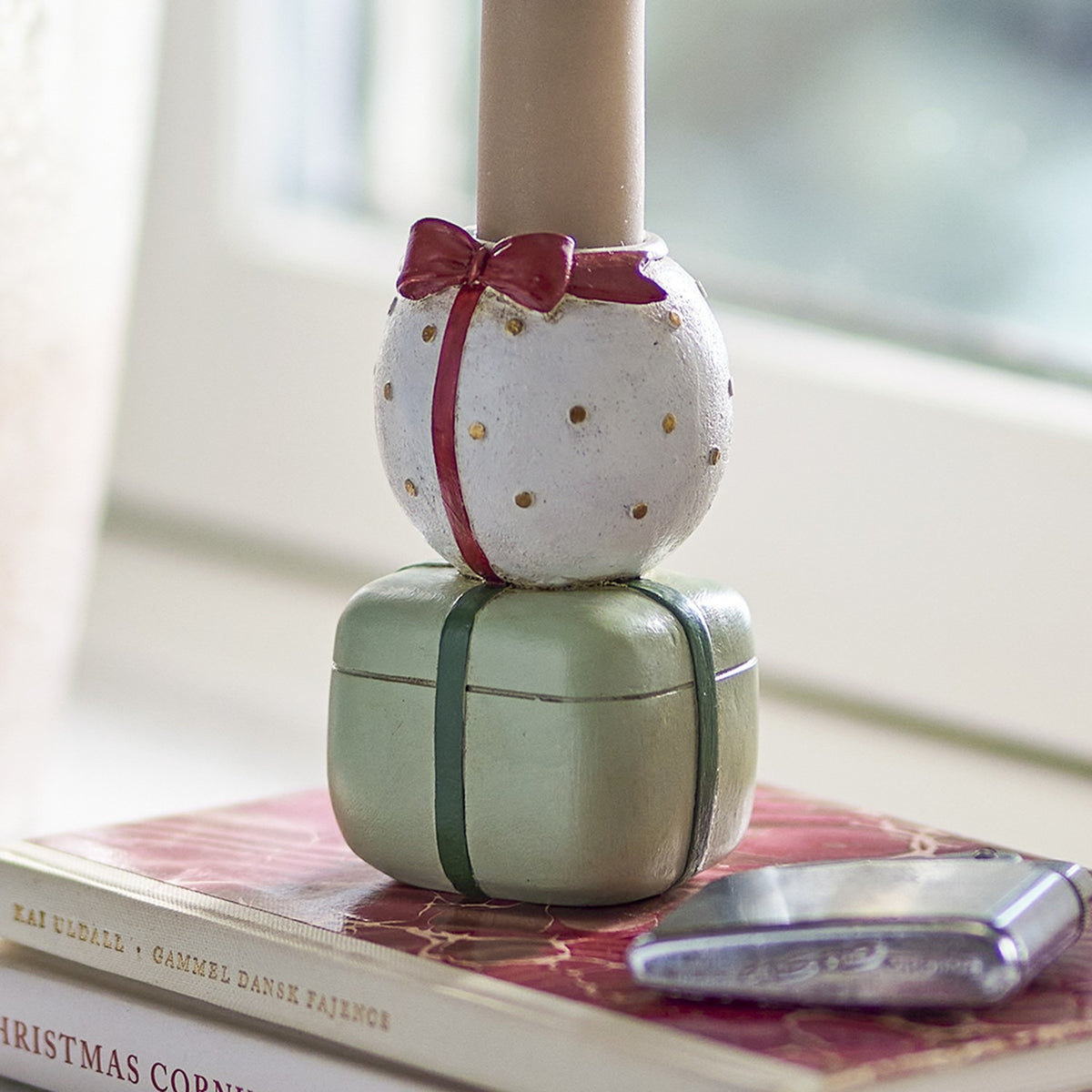 Wish Resin Christmas Candle Holder - Multi