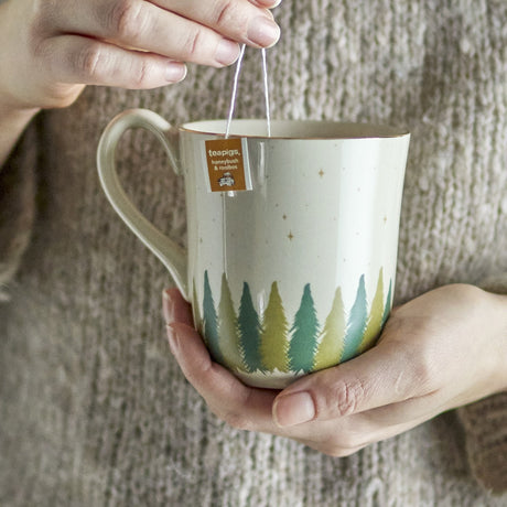 Spruce Star Stoneware Christmas Mug 350ml - Cream