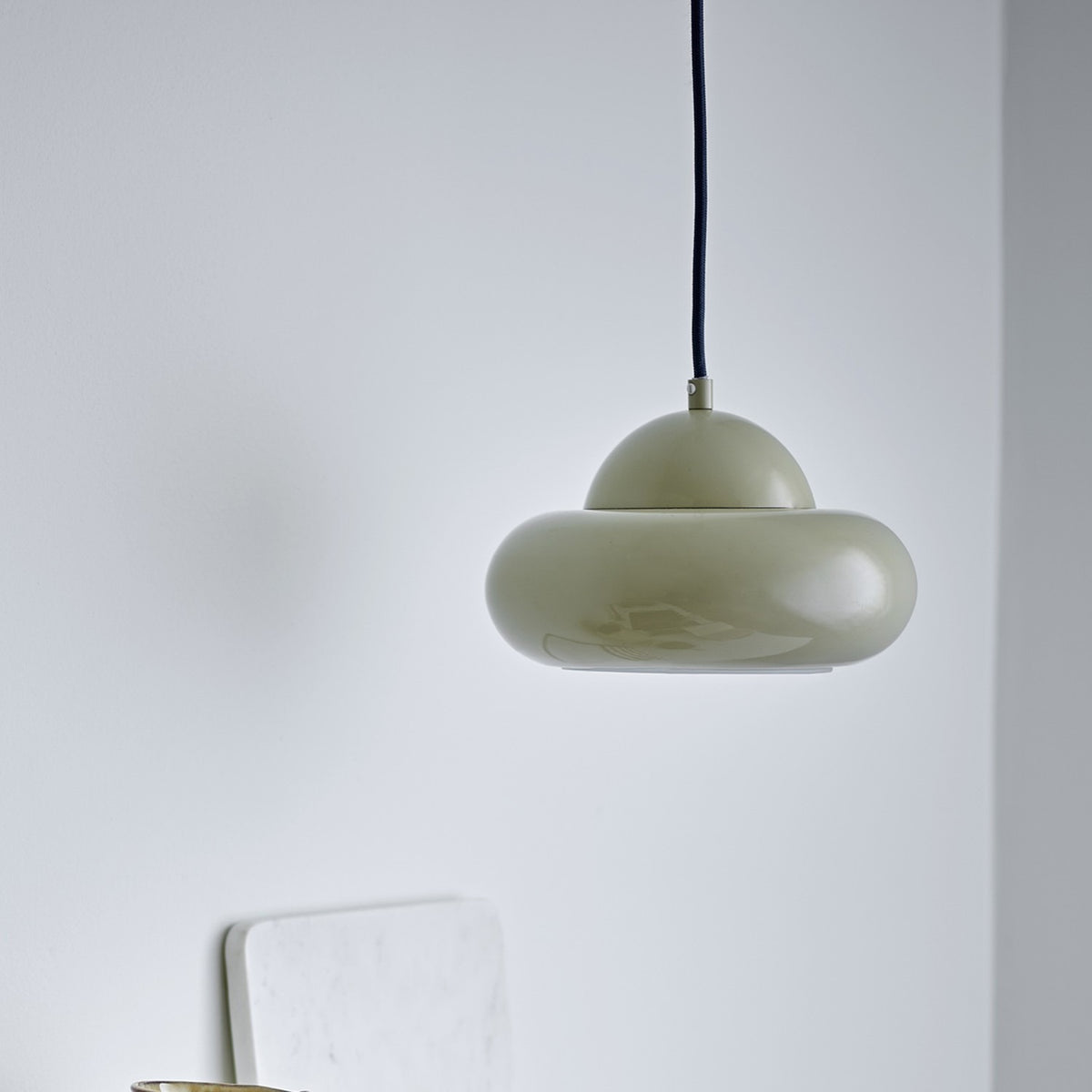 Bubble Round Iron Pendant Light - Green