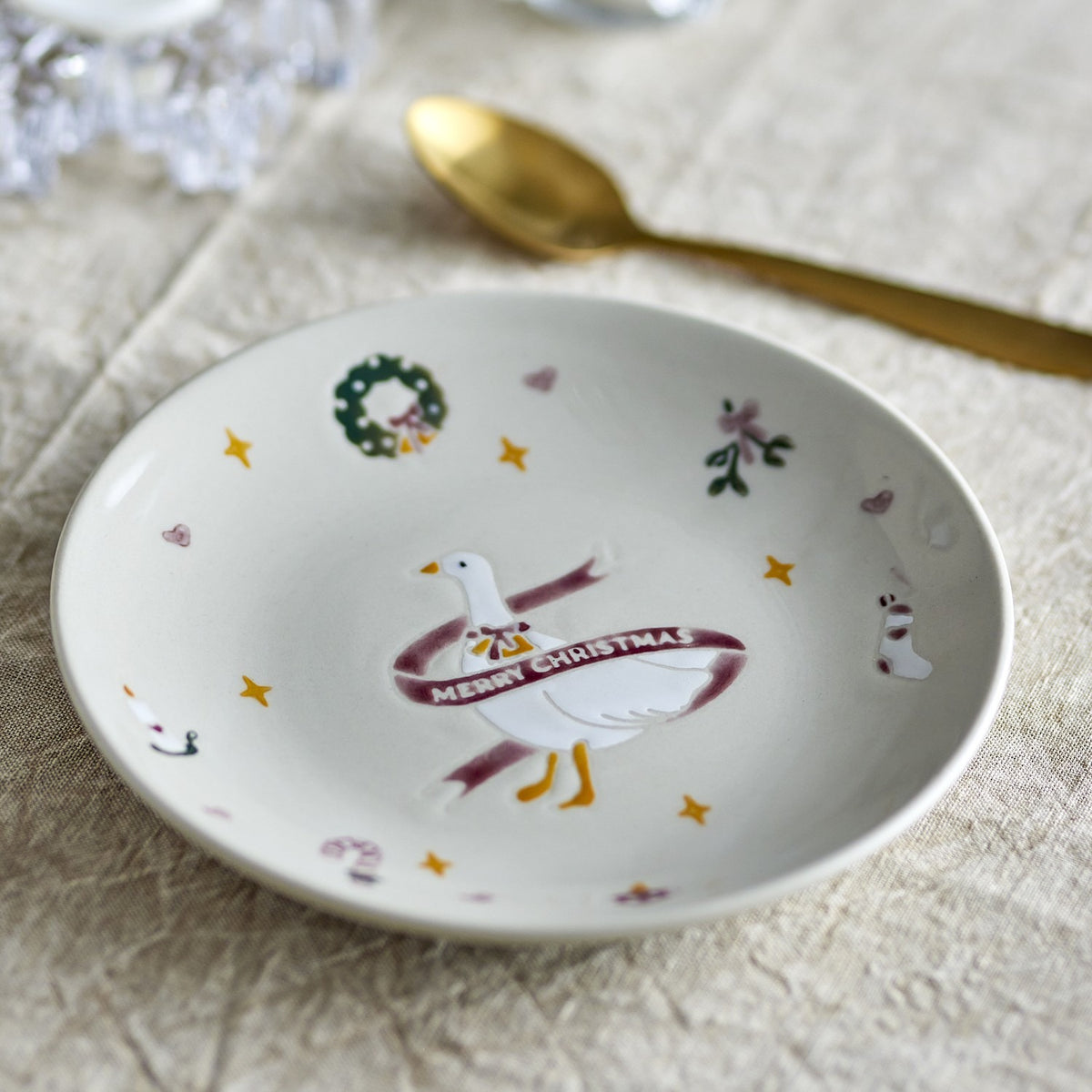 Mary Stoneware Christmas Plates Set of 4 - Cream