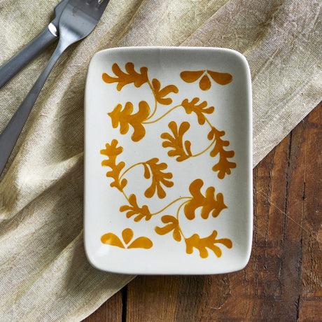 Fauni Leaf Stoneware Plate - Cream