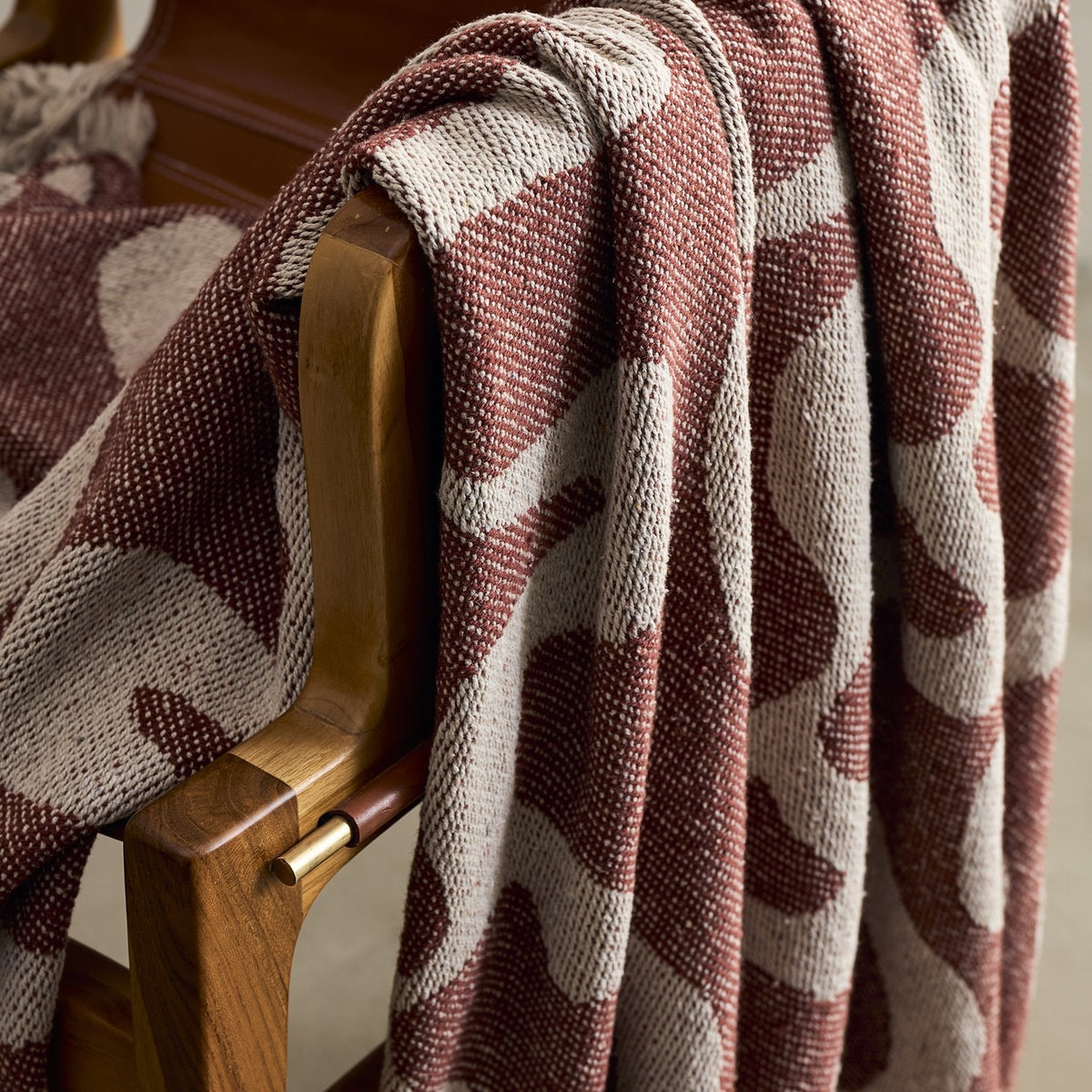 Salobre Cotton Throw - Brown