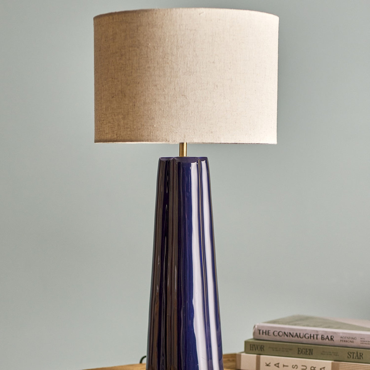 Cornelie Aluminium Table Lamp with Linen Shade - Blue