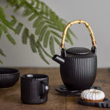 Neri Ribbed Stoneware Teapot 850ml - Black