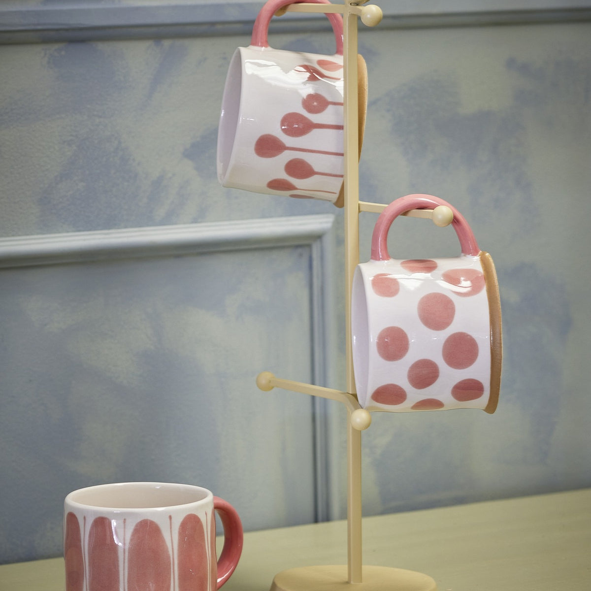 Linora Dotted Stoneware Mugs 450ml Set of 3 - Pink