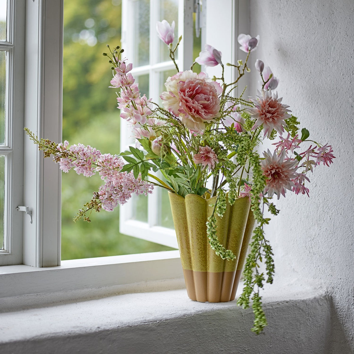 Breeze Artificial Bouquet - Pink