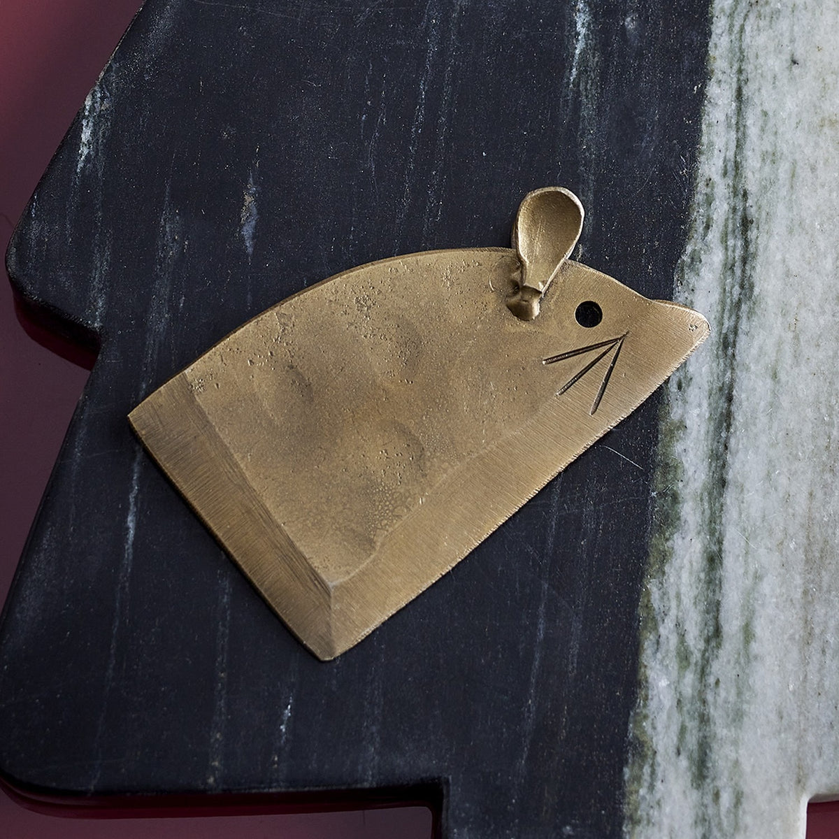 Jeremiah Mouse Iron Cheese Knives - Brass