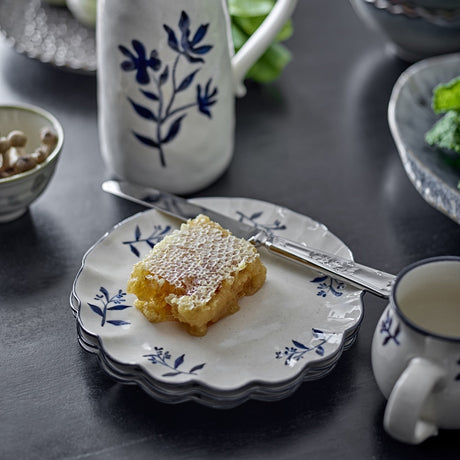 Eimy Floral Stoneware Side Plates Set of 4 - Cream