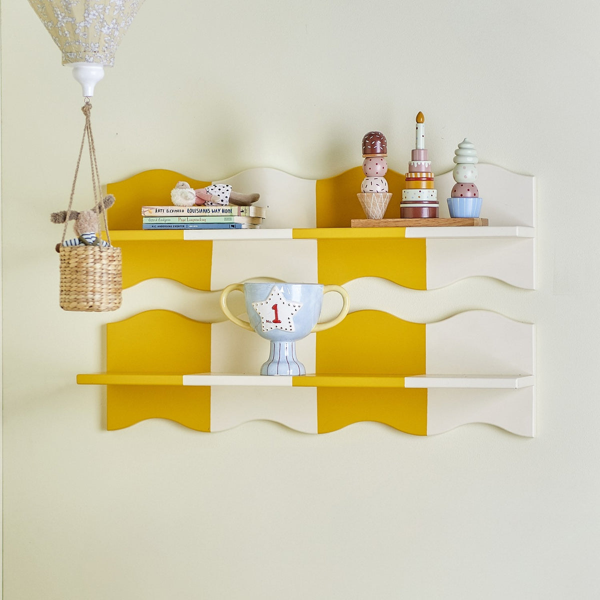 Bubbi Wavy Wall Shelf - Yellow