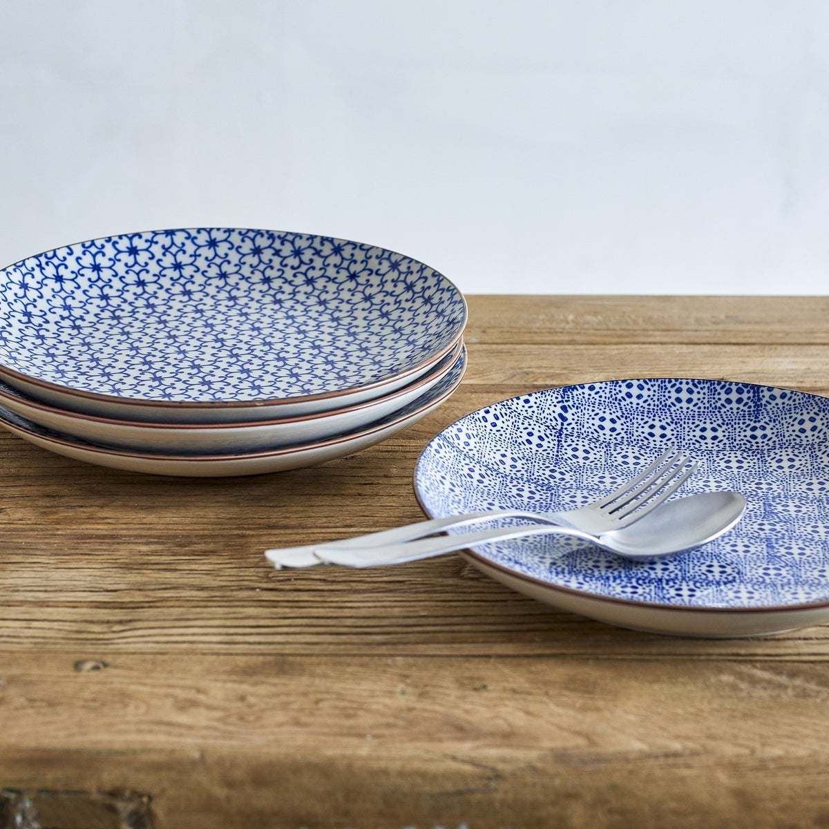 Karine Floral Stoneware Dinner Plates Set of 4 - Blue