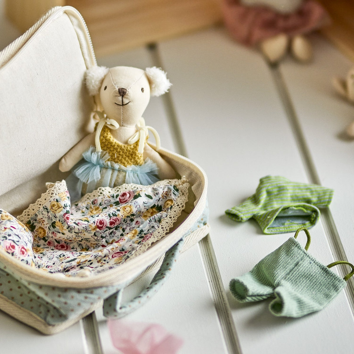 Lara Rag Doll with Dotted Suitcase - Multi