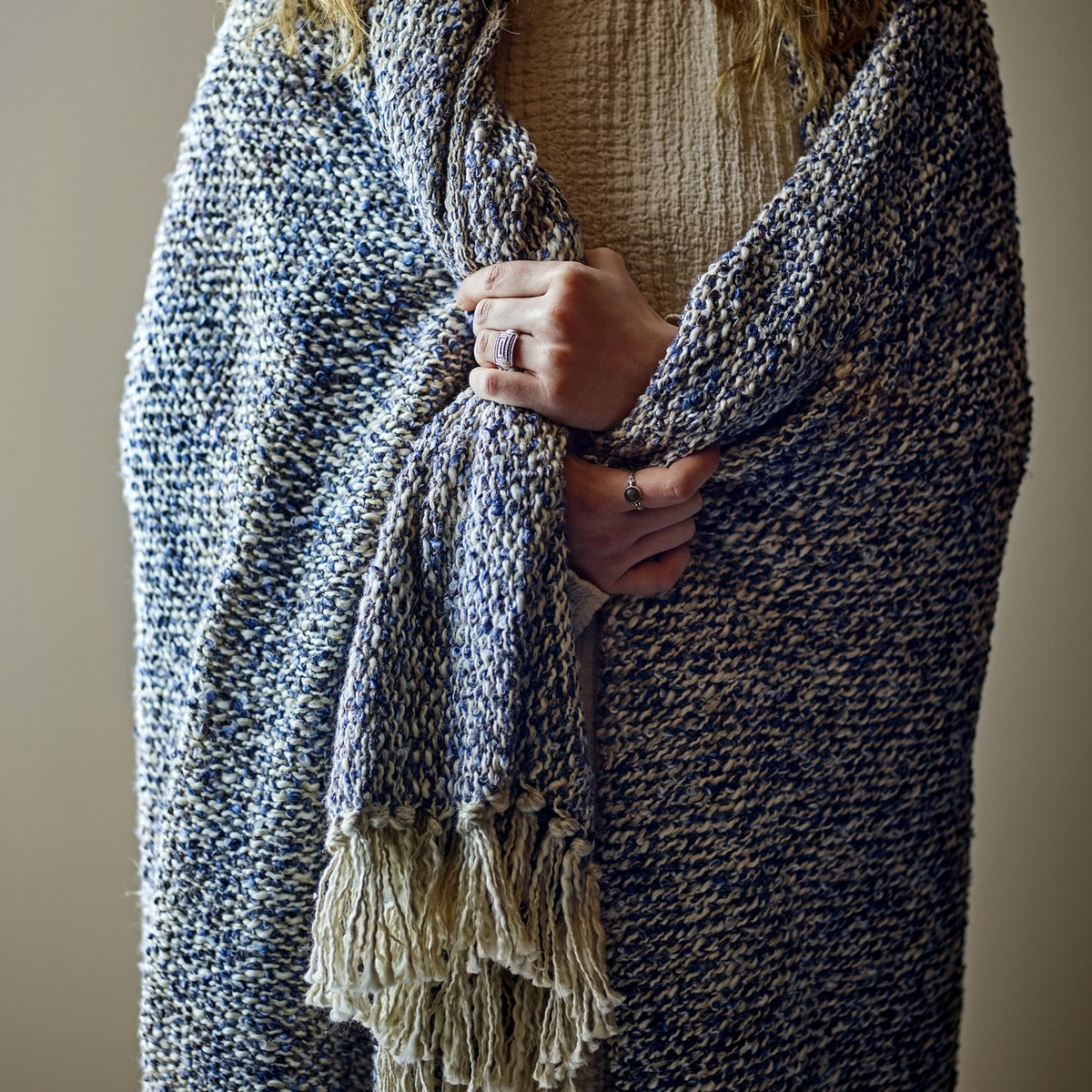 Ocean Throw - Blue