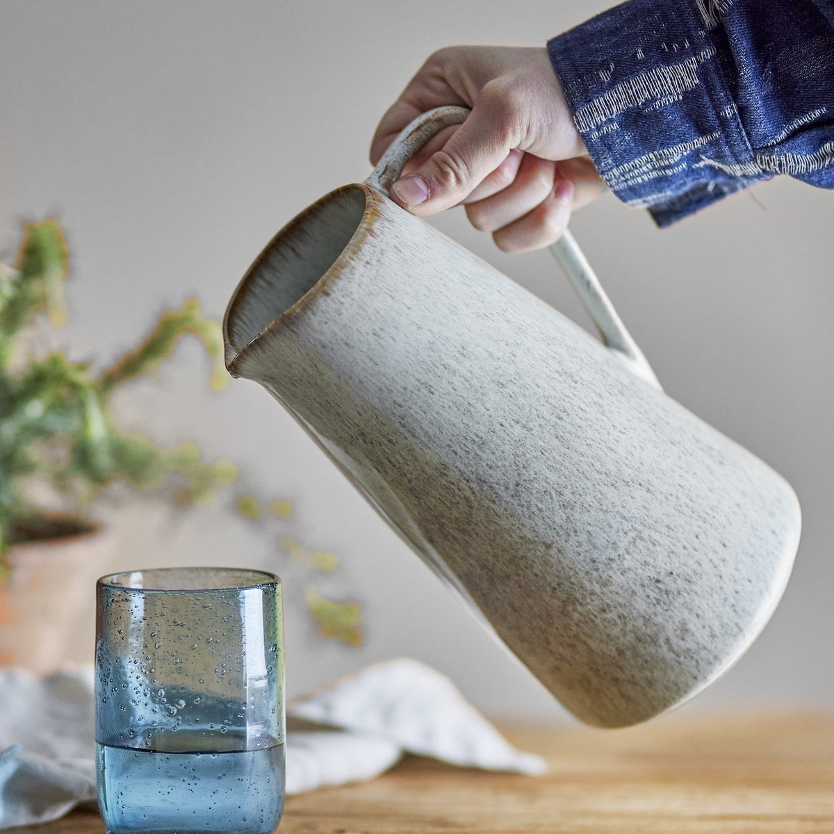 Fleur Speckled Stoneware Jug 1500ml - Grey