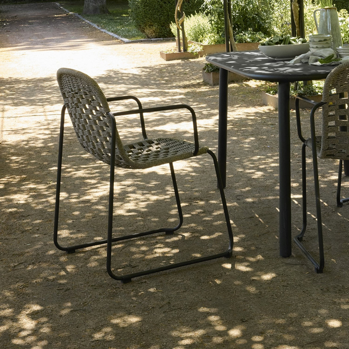 Calana Iron Garden Chair - Brown