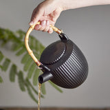 Neri Ribbed Stoneware Teapot 850ml - Black
