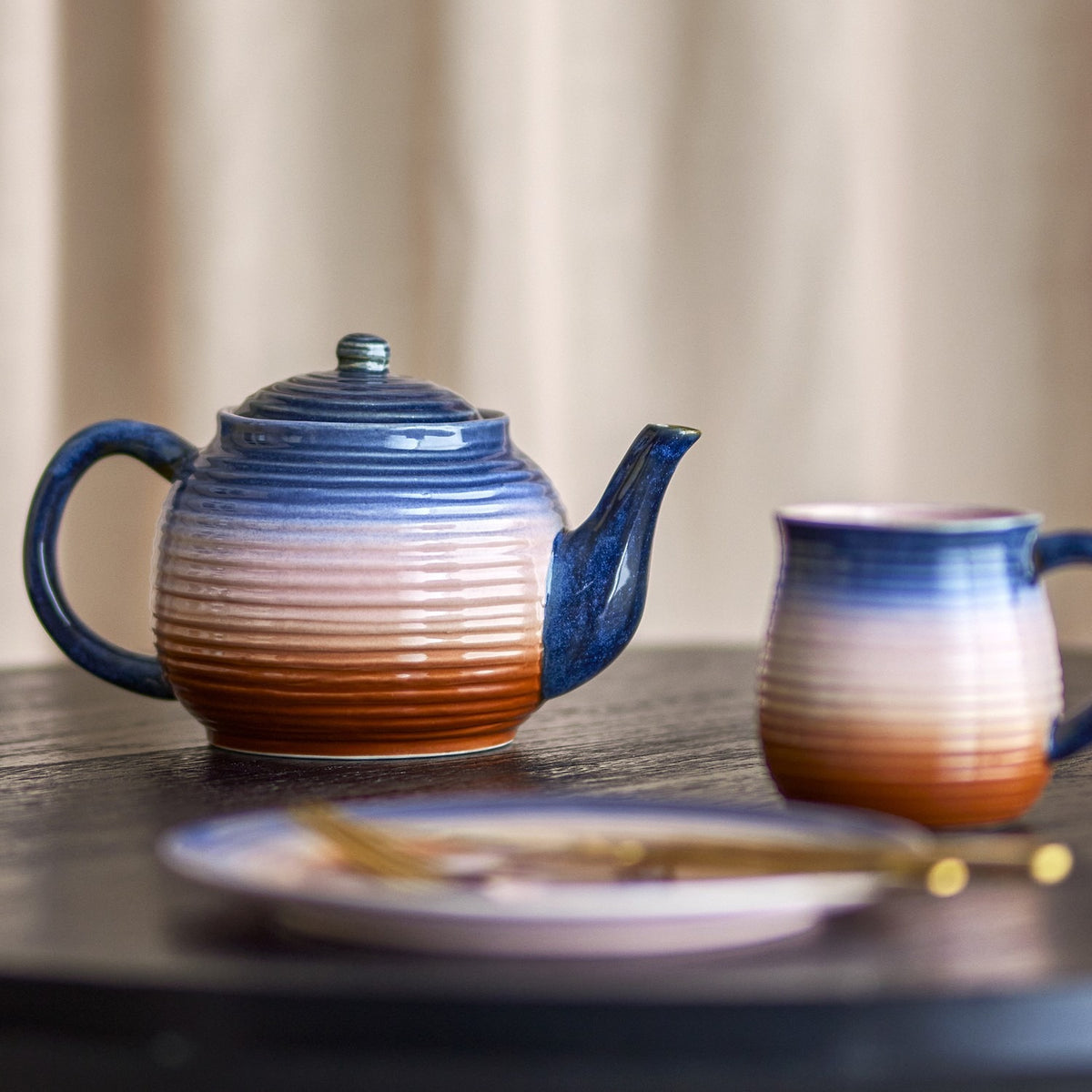 Tatum Ribbed Stoneware Teapot with Strainer 890ml - Multi