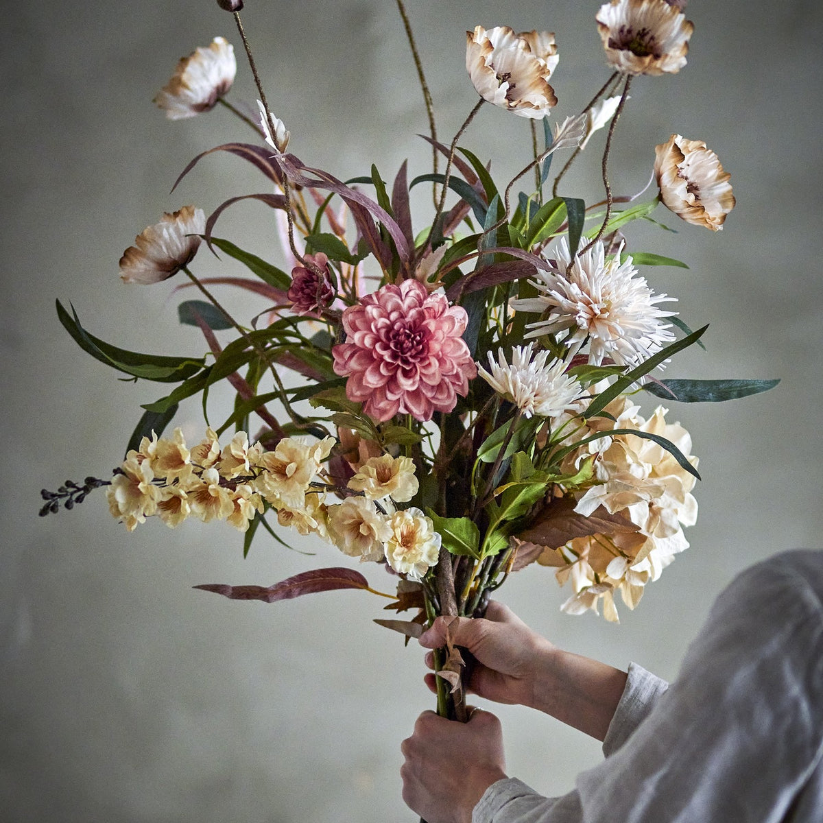 Hazy Artificial Bouquet - Cream