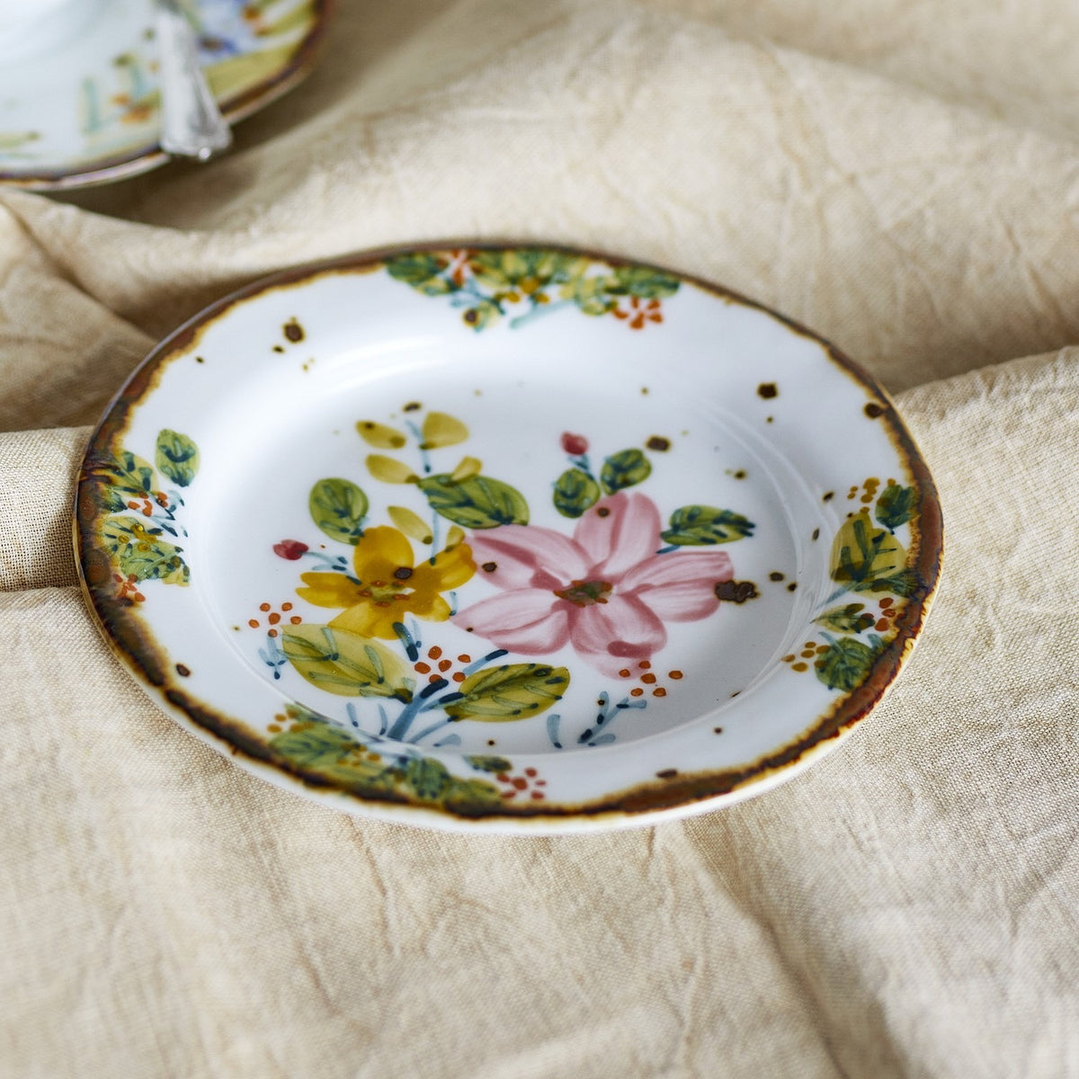 Savina Floral Stoneware Plates Set of 4 - Multi