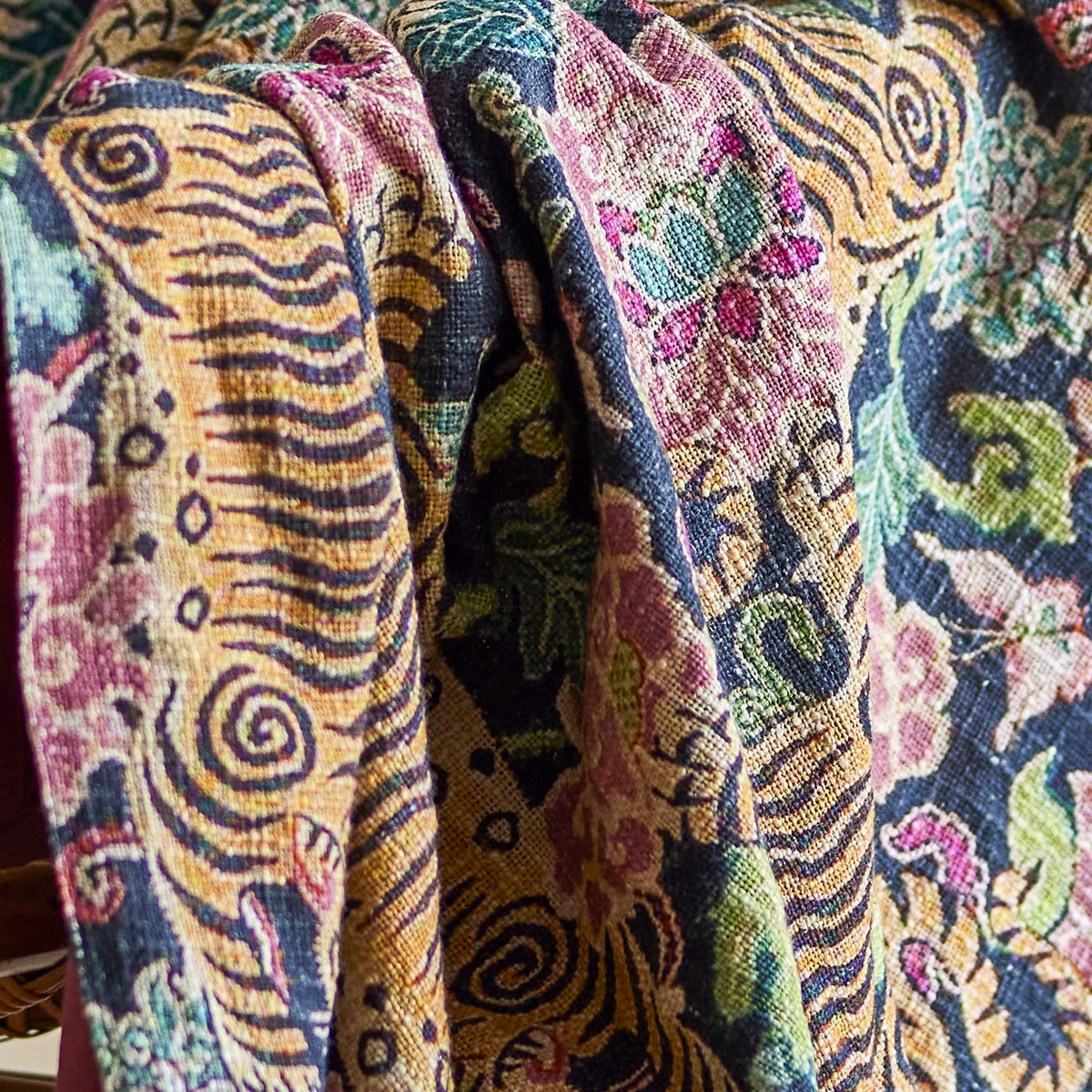 Lester Floral Cotton Throw - Multi