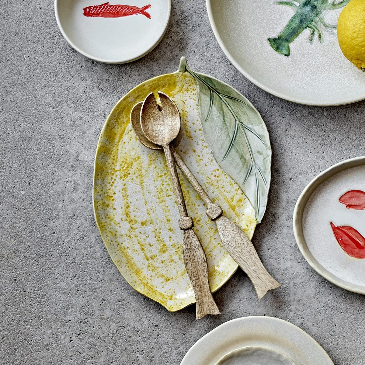 Hadden Lemon Stoneware Platter - Yellow