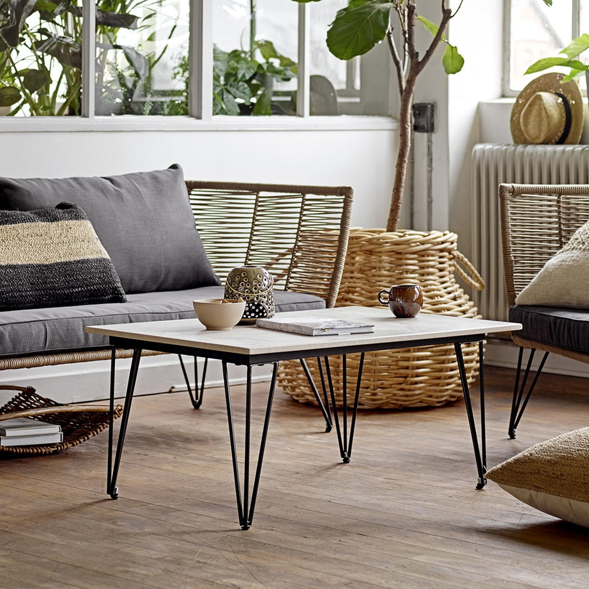 Mundo Cement Garden Table 90x60cm - Grey