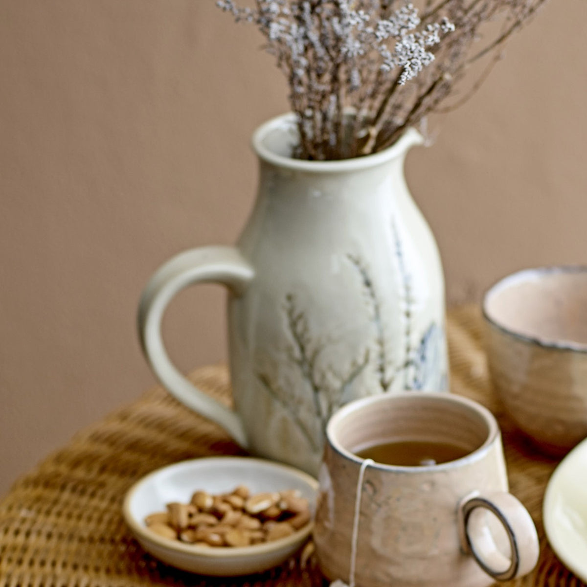 Bea Crackle Stoneware Jug 1500ml - Cream